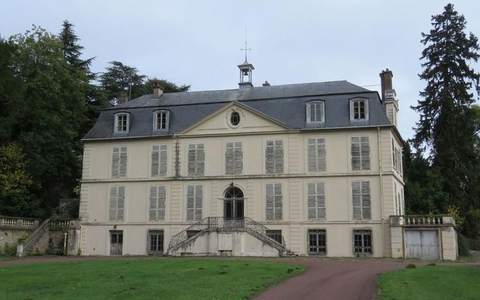 château de Perray-Vaucluse construit en 1743